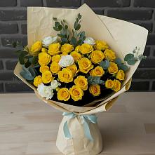 Букет цветов из:  Розы в Слюдянке