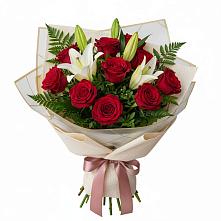 Букет цветов из:  Лилии и Розы в Слюдянке