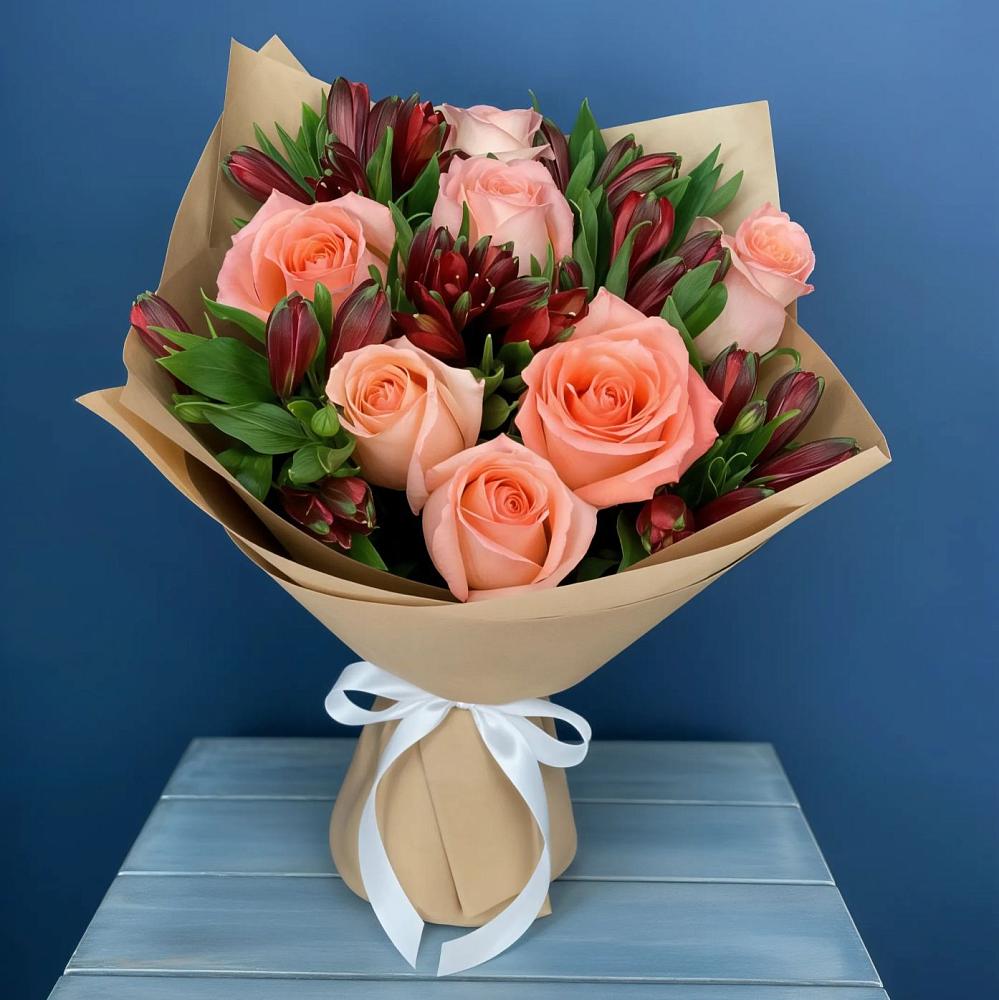 Букет цветов из: Розы и Альстромерии в Слюдянке