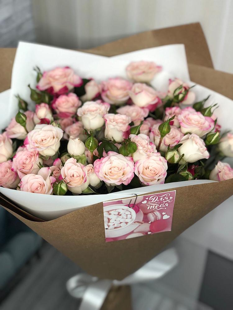 Букет цветов из: Розы в Слюдянке