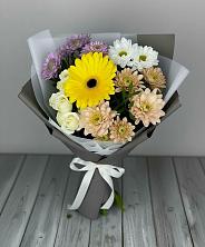 Букет цветов из:  Розы, Герберы и Хризантемы в Слюдянке