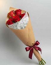 Букет цветов из:  Розы в Слюдянке