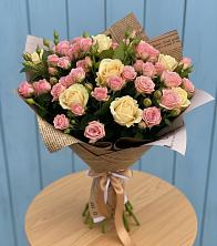Букет цветов из:  Розы в Слюдянке