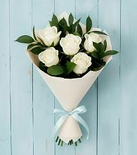 Букет цветов из:  Розы в Слюдянке