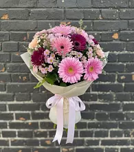 Букет цветов из:  Герберы и Хризантемы в Слюдянке