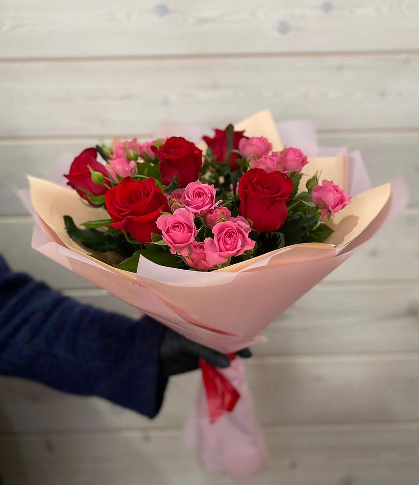 Букет цветов из: Розы в Слюдянке
