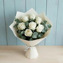 Букет Белые розы в Эвкалипте в Слюдянке