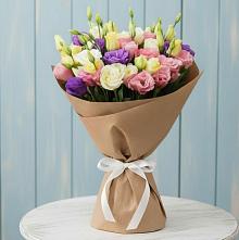 Букет цветов из:  Лизиантусы в Слюдянке