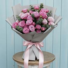 Букет цветов из:  Розы в Слюдянке